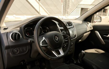 Renault Logan II, 2019 год, 787 000 рублей, 5 фотография
