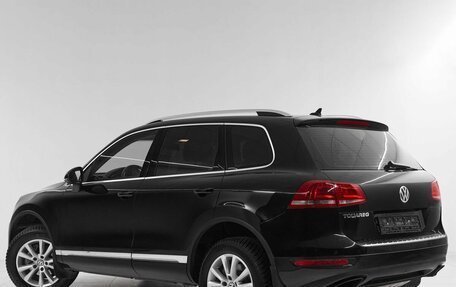 Volkswagen Touareg III, 2012 год, 1 799 000 рублей, 4 фотография
