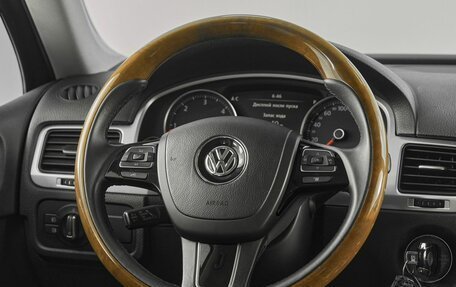 Volkswagen Touareg III, 2012 год, 1 799 000 рублей, 10 фотография