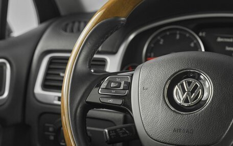 Volkswagen Touareg III, 2012 год, 1 799 000 рублей, 11 фотография
