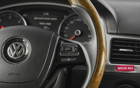 Volkswagen Touareg III, 2012 год, 1 799 000 рублей, 12 фотография