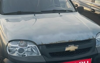 Chevrolet Niva I рестайлинг, 2009 год, 199 000 рублей, 1 фотография