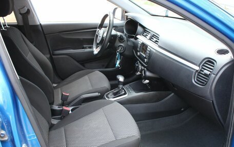 KIA Rio IV, 2019 год, 1 522 500 рублей, 10 фотография