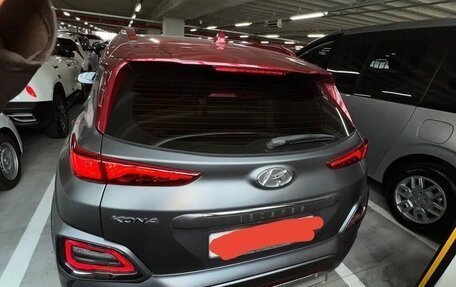 Hyundai Kona I, 2019 год, 2 300 000 рублей, 10 фотография
