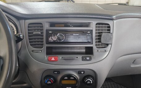 KIA Rio II, 2006 год, 320 000 рублей, 9 фотография