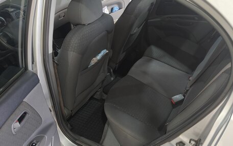 KIA Rio II, 2006 год, 320 000 рублей, 8 фотография