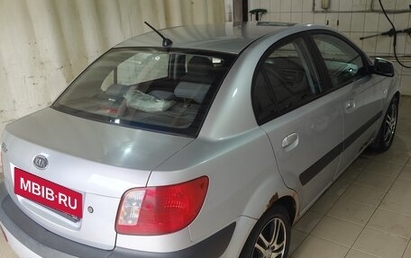 KIA Rio II, 2006 год, 320 000 рублей, 3 фотография