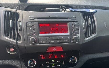 KIA Sportage III, 2010 год, 1 400 000 рублей, 18 фотография