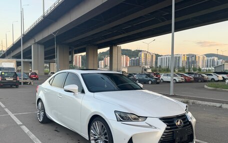 Lexus IS III, 2018 год, 3 000 000 рублей, 2 фотография