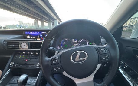 Lexus IS III, 2018 год, 3 000 000 рублей, 12 фотография