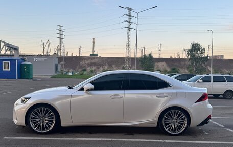 Lexus IS III, 2018 год, 3 000 000 рублей, 7 фотография