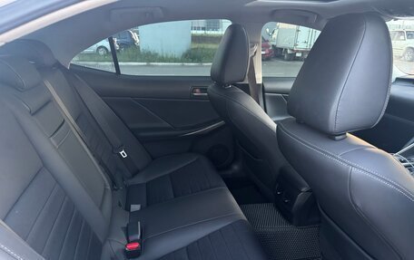 Lexus IS III, 2018 год, 3 000 000 рублей, 16 фотография