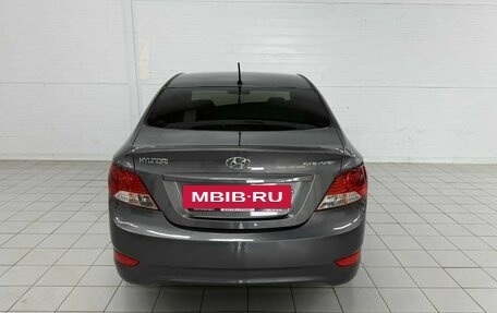 Hyundai Solaris II рестайлинг, 2013 год, 820 000 рублей, 9 фотография
