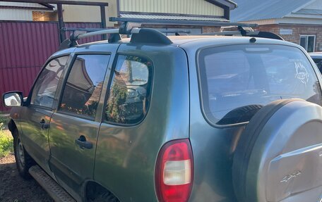 Chevrolet Niva I рестайлинг, 2006 год, 300 000 рублей, 3 фотография