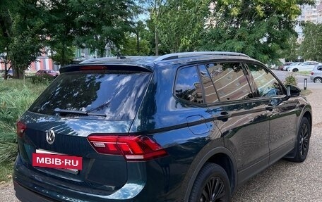 Volkswagen Tiguan II, 2018 год, 2 270 000 рублей, 4 фотография