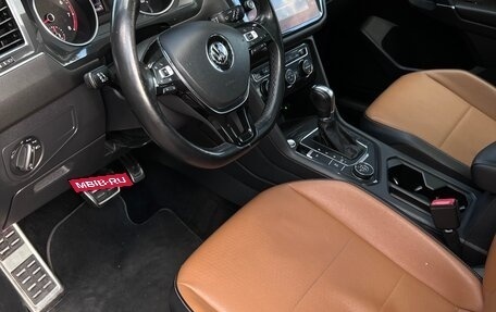 Volkswagen Tiguan II, 2018 год, 2 270 000 рублей, 12 фотография