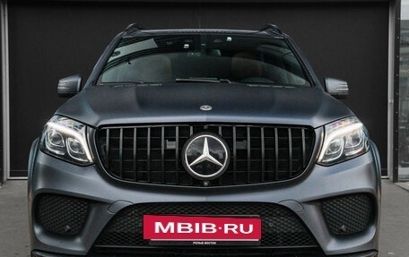 Mercedes-Benz GLS, 2017 год, 3 500 000 рублей, 3 фотография