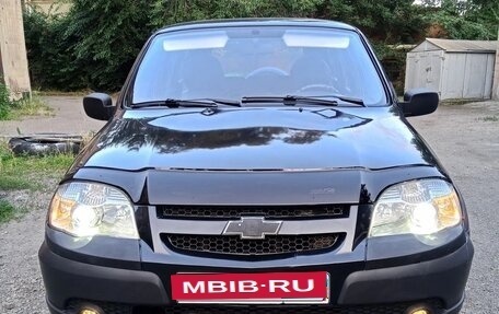 Chevrolet Niva I рестайлинг, 2011 год, 480 000 рублей, 1 фотография