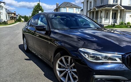 BMW 7 серия, 2018 год, 3 500 000 рублей, 1 фотография