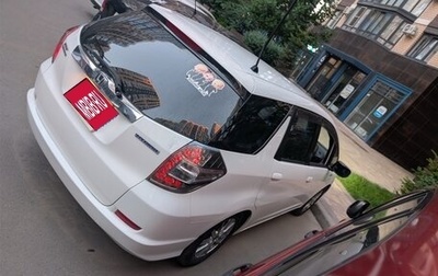 Honda Fit Shuttle I рестайлинг, 2012 год, 900 000 рублей, 1 фотография