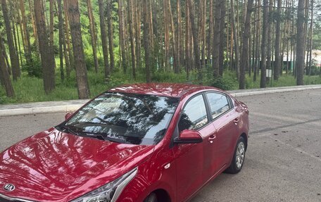 KIA Rio IV, 2017 год, 1 150 000 рублей, 2 фотография