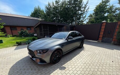 Mercedes-Benz E-Класс AMG, 2017 год, 5 800 000 рублей, 23 фотография