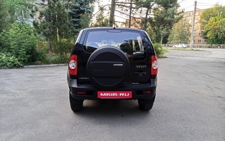 Chevrolet Niva I рестайлинг, 2011 год, 480 000 рублей, 3 фотография