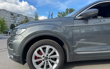 Volkswagen T-Roc I, 2019 год, 2 290 000 рублей, 6 фотография