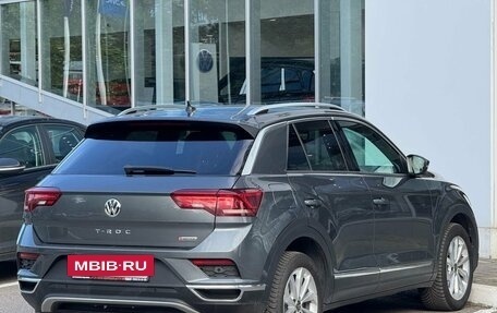 Volkswagen T-Roc I, 2019 год, 2 290 000 рублей, 10 фотография