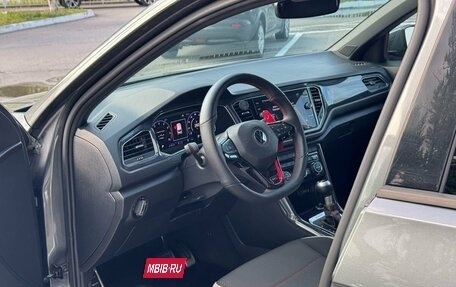 Volkswagen T-Roc I, 2019 год, 2 290 000 рублей, 14 фотография
