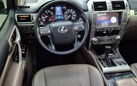 Lexus GX II, 2016 год, 4 440 000 рублей, 9 фотография