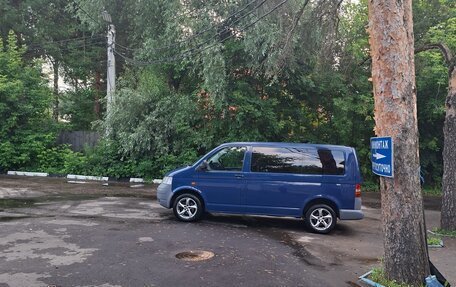 Volkswagen Transporter T5 рестайлинг, 2005 год, 950 000 рублей, 4 фотография