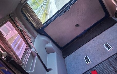 Volkswagen Transporter T5 рестайлинг, 2005 год, 950 000 рублей, 8 фотография