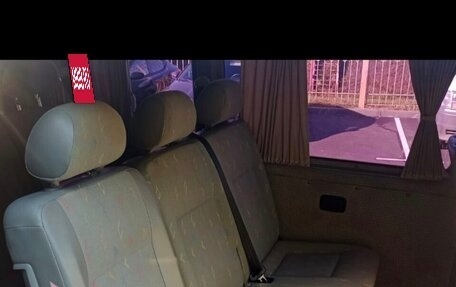 Volkswagen Transporter T5 рестайлинг, 2005 год, 950 000 рублей, 7 фотография