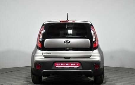 KIA Soul II рестайлинг, 2019 год, 1 500 000 рублей, 7 фотография