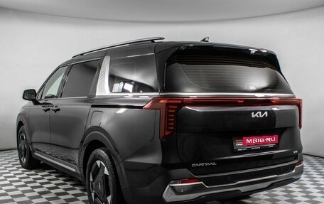 KIA Carnival, 2025 год, 5 650 000 рублей, 8 фотография