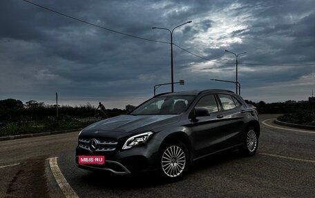 Mercedes-Benz GLA, 2018 год, 2 500 000 рублей, 1 фотография