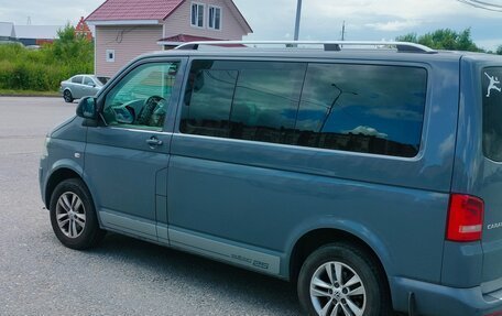 Volkswagen Caravelle T5, 2012 год, 1 600 000 рублей, 2 фотография