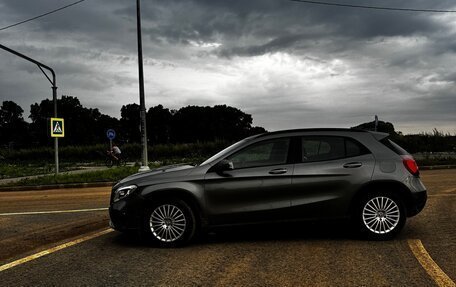 Mercedes-Benz GLA, 2018 год, 2 500 000 рублей, 5 фотография
