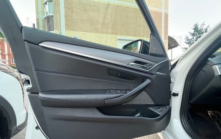 BMW 5 серия, 2018 год, 3 150 000 рублей, 21 фотография