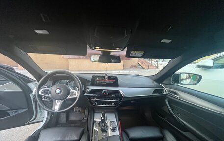 BMW 5 серия, 2018 год, 3 150 000 рублей, 25 фотография