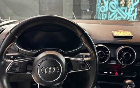 Audi TT, 2016 год, 3 000 000 рублей, 3 фотография