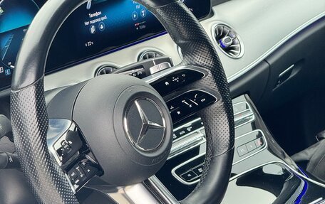 Mercedes-Benz E-Класс, 2021 год, 4 700 000 рублей, 2 фотография