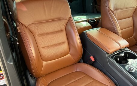 Volkswagen Touareg III, 2013 год, 2 650 000 рублей, 19 фотография