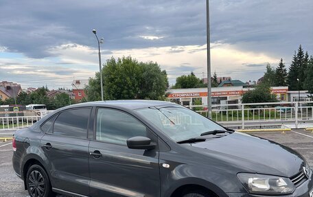 Volkswagen Polo VI (EU Market), 2012 год, 750 000 рублей, 2 фотография