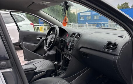 Volkswagen Polo VI (EU Market), 2012 год, 750 000 рублей, 11 фотография