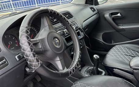 Volkswagen Polo VI (EU Market), 2012 год, 750 000 рублей, 8 фотография