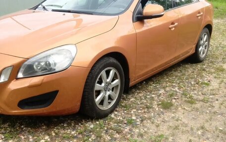 Volvo S60 III, 2012 год, 757 000 рублей, 2 фотография