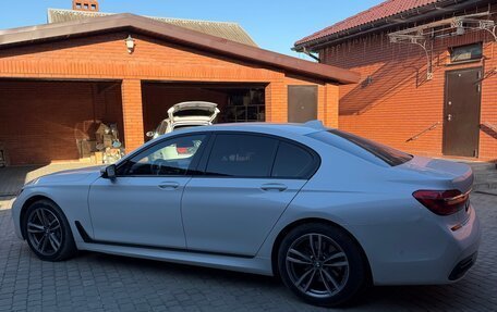 BMW 7 серия, 2019 год, 8 000 000 рублей, 3 фотография