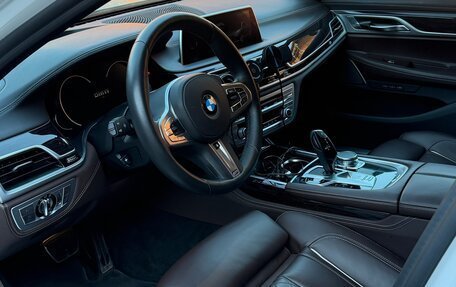 BMW 7 серия, 2019 год, 8 000 000 рублей, 8 фотография